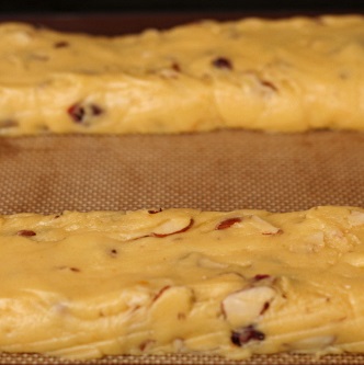 almond biscotti logs