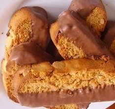Peanut Butter Cup Bisotti
